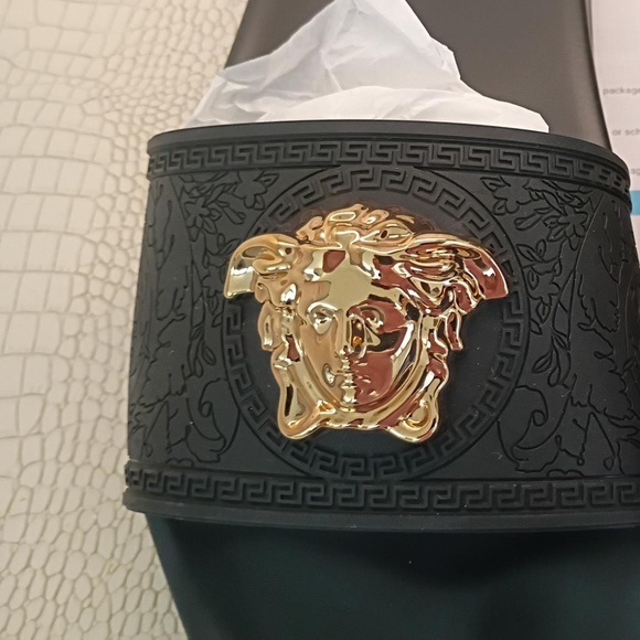 💋 Versace Authentic size 39 *NEW - Picture 5 of 8